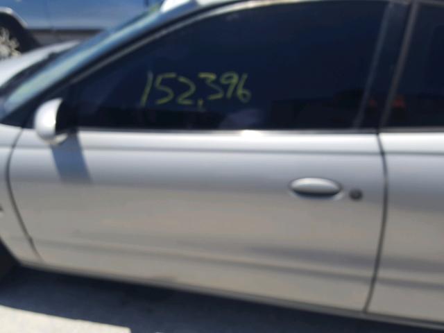 1G8ZR1275YZ202511 - 2000 SATURN SC2 SILVER photo 10