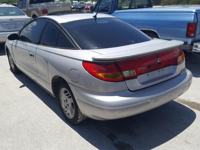 1G8ZR1275YZ202511 - 2000 SATURN SC2 SILVER photo 3