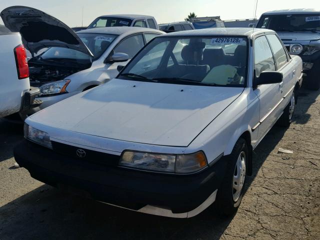 JT2SV21E9L0347792 - 1990 TOYOTA CAMRY DLX WHITE photo 2