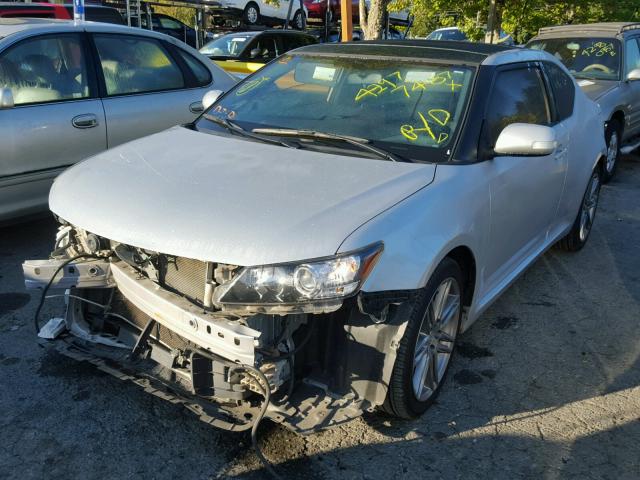 JTKJF5C74D3054651 - 2013 TOYOTA SCION TC 银色 照片 2