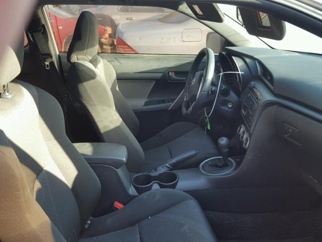 JTKJF5C74D3054651 - 2013 TOYOTA SCION TC 银色 照片 5