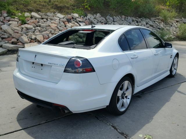 6G2EC57Y59L227984 - 2009 PONTIAC G8 GT WHITE photo 4