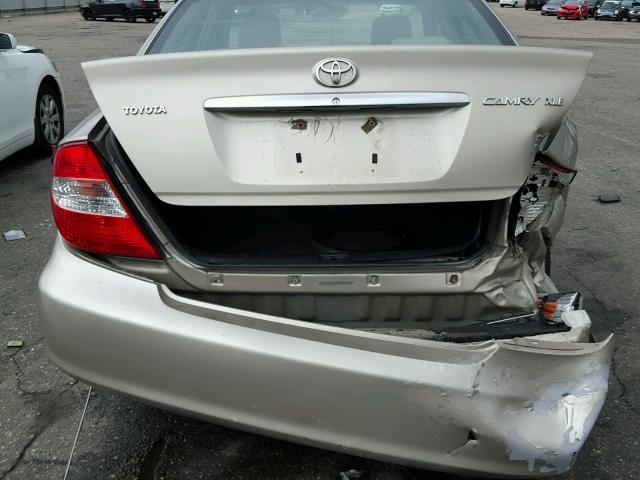 4T1BE30K64U377195 - 2004 TOYOTA CAMRY TAN photo 9