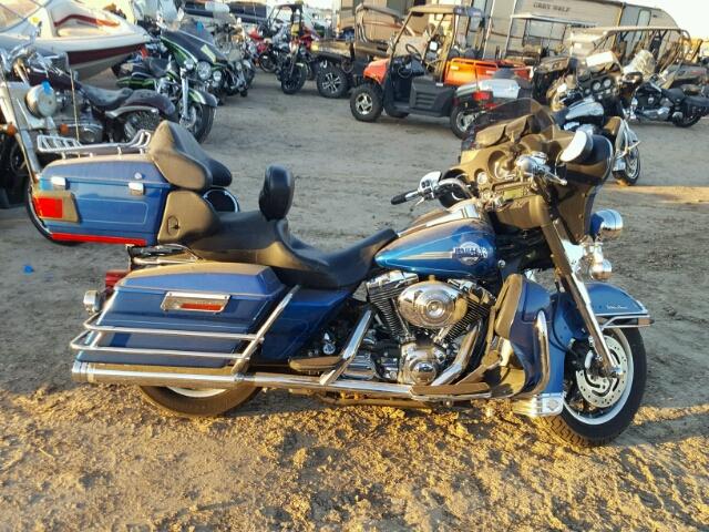 1HD1FCW186Y615828 - 2006 HARLEY-DAVIDSON FLHTCUI BLUE photo 9