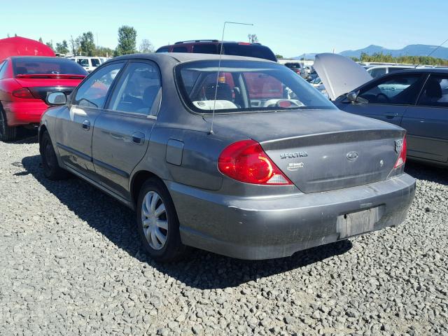 KNAFB121335247582 - 2003 KIA SPECTRA GRAY photo 3