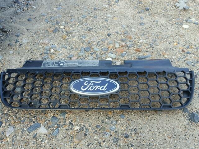 1FMYU02154KA44725 - 2004 FORD ESCAPE GRAY photo 9