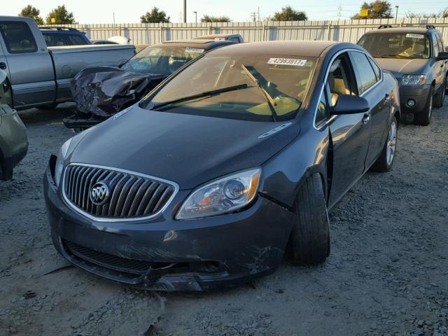 1G4PP5SKXC4229414 - 2012 BUICK VERANO GRAY photo 2