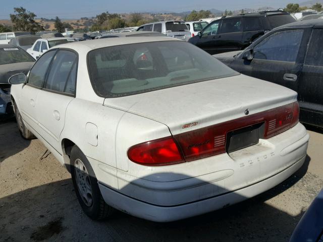 2G4WB52K621151296 - 2002 BUICK REGAL LS WHITE photo 3