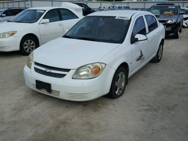 1G1AL58F187112366 - 2008 CHEVROLET COBALT WHITE photo 2