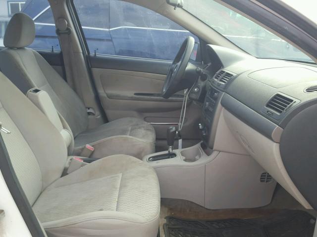 1G1AL58F187112366 - 2008 CHEVROLET COBALT WHITE photo 5