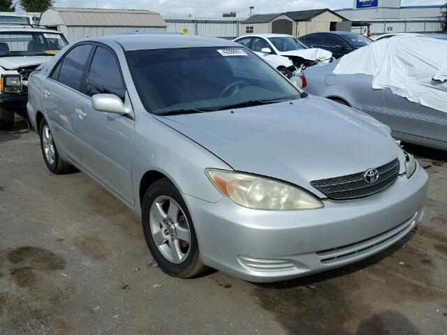 4T1BE32K93U137313 - 2003 TOYOTA CAMRY LE SILVER photo 1