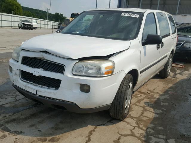 1GBDV13W98D181505 - 2008 CHEVROLET UPLANDER WHITE photo 2