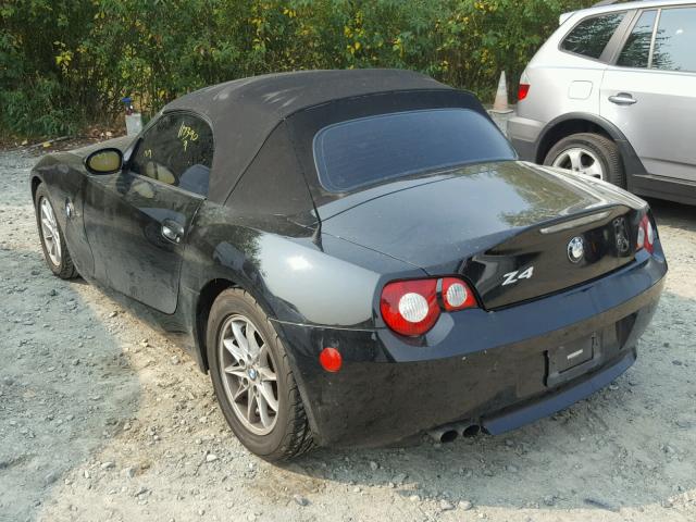 4USBT33525LS56231 - 2005 BMW Z4 2.5 BLACK photo 3