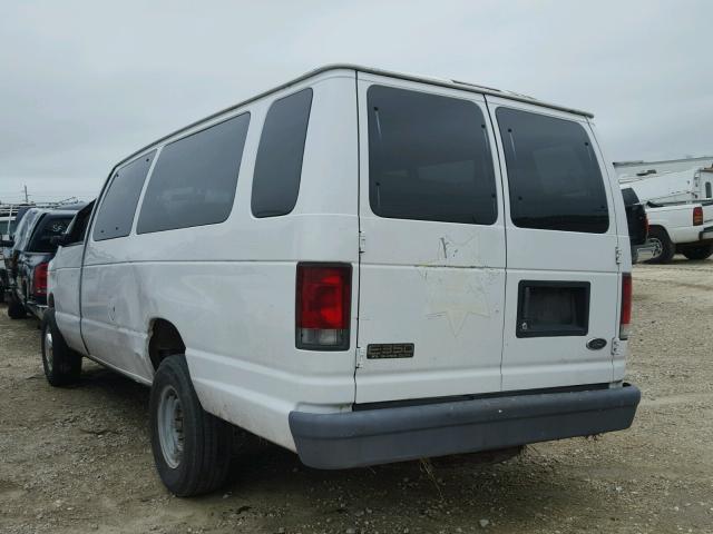 1FBSS31L34HA57656 - 2004 FORD ECONOLINE WHITE photo 3