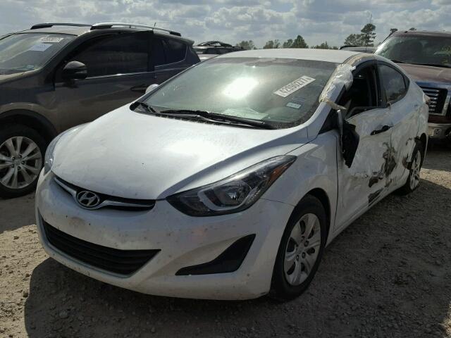 5NPDH4AE9GH766561 - 2016 HYUNDAI ELANTRA SE WHITE photo 2