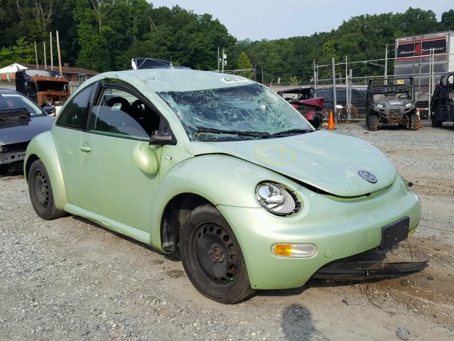 3VWBK21C22M406124 - 2002 VOLKSWAGEN NEW BEETLE 绿色 照片 1