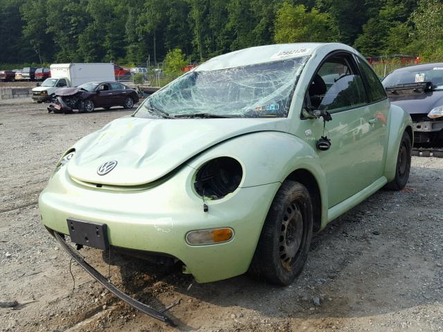 3VWBK21C22M406124 - 2002 VOLKSWAGEN NEW BEETLE GREEN photo 2