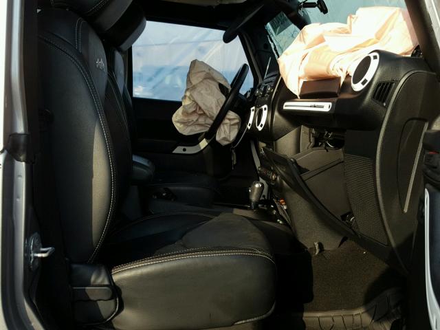 1C4AJWBG6EL239752 - 2014 JEEP WRANGLER S SILVER photo 5