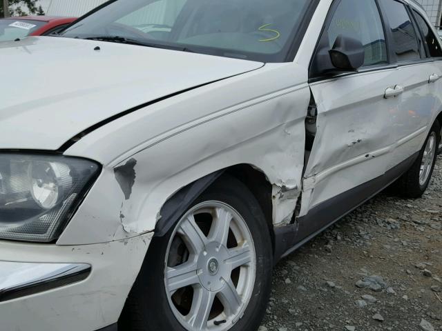 2C4GM68495R579225 - 2005 CHRYSLER PACIFICA T WHITE photo 9