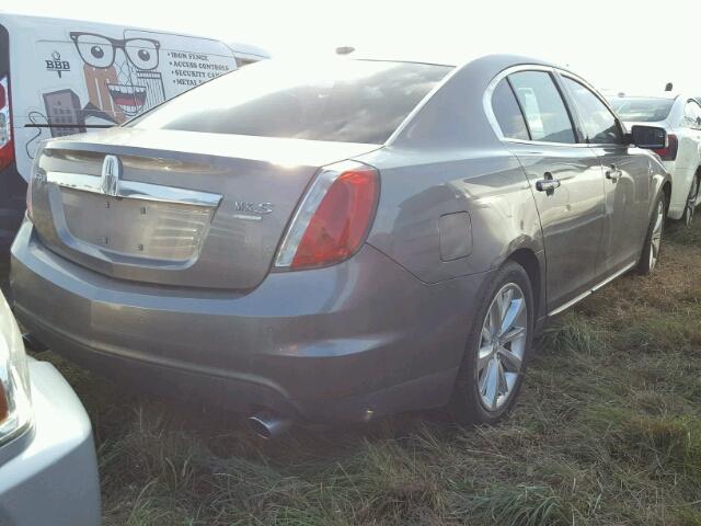 1LNHL9FT0BG612611 - 2011 LINCOLN MKS GRAY photo 4