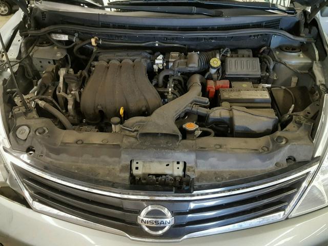 3N1BC1CP0CK275639 - 2012 NISSAN VERSA S GRAY photo 7