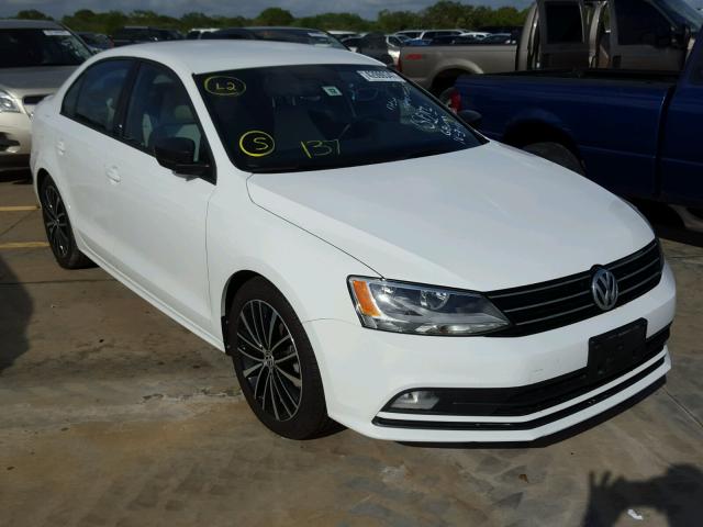 3VWD17AJ0GM343202 - 2016 VOLKSWAGEN JETTA SPOR WHITE photo 1