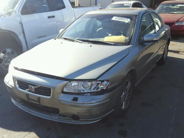 YV1RS592072634095 - 2007 VOLVO S60 GREEN photo 2