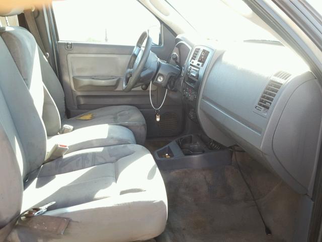 1D7HW22K25S230653 - 2005 DODGE DAKOTA ST GRAY photo 5