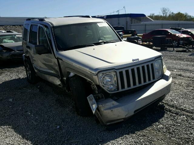 1J8GP28K68W144410 - 2008 JEEP LIBERTY SP SILVER photo 1