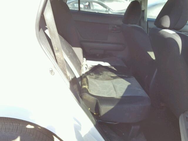 JTLZE4FE9CJ020754 - 2012 TOYOTA SCION XB WHITE photo 6