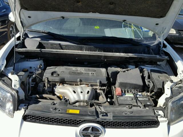 JTLZE4FE9CJ020754 - 2012 TOYOTA SCION XB WHITE photo 7