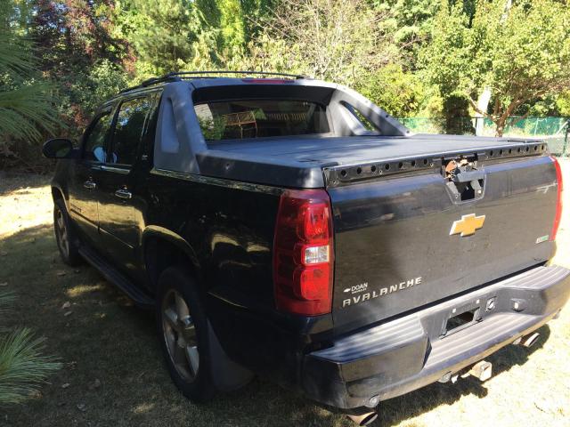 3GNFK12317G309958 - 2007 CHEVROLET AVALANCHE BLACK photo 3