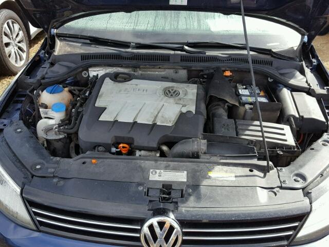 3VWLL7AJ7DM382032 - 2013 VOLKSWAGEN JETTA BLUE photo 7