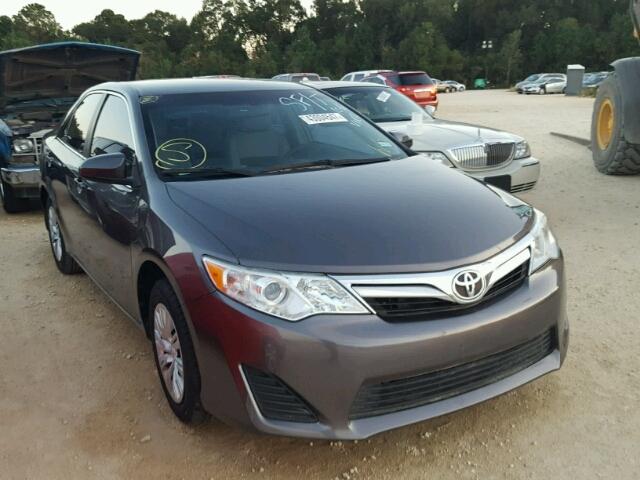 4T4BF1FK4ER419847 - 2014 TOYOTA CAMRY GRAY photo 1