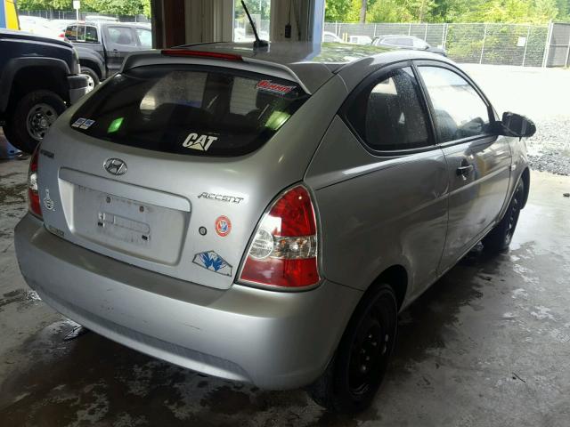 KMHCM36C39U113723 - 2009 HYUNDAI ACCENT GS SILVER photo 4