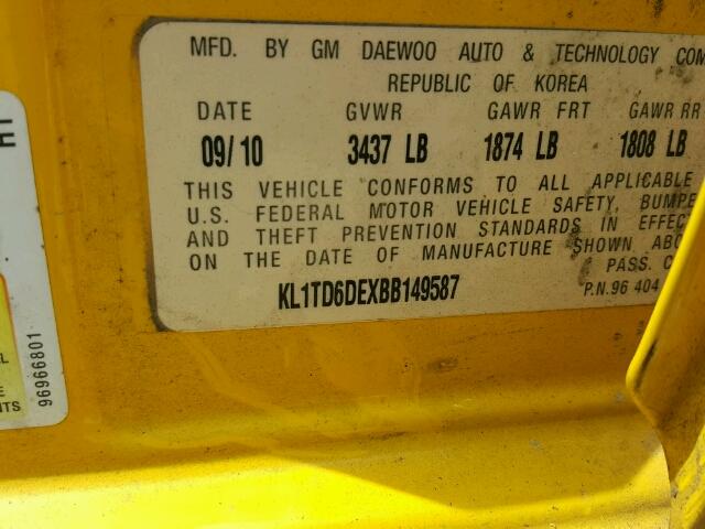 KL1TD6DEXBB149587 - 2011 CHEVROLET AVEO LS YELLOW photo 10