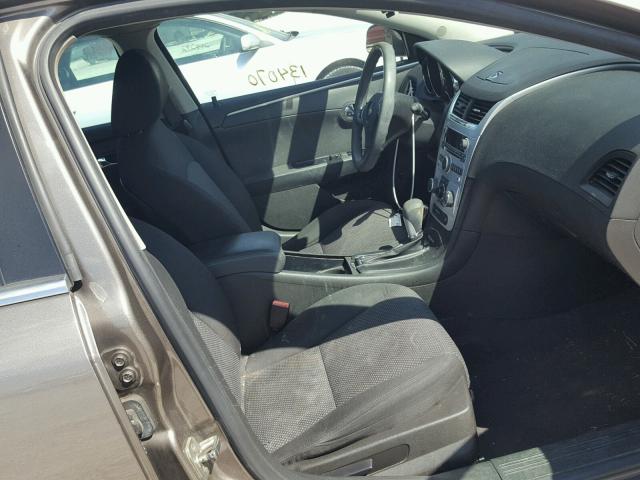 1G1ZC5EU3CF117184 - 2012 CHEVROLET MALIBU 1LT BROWN photo 5