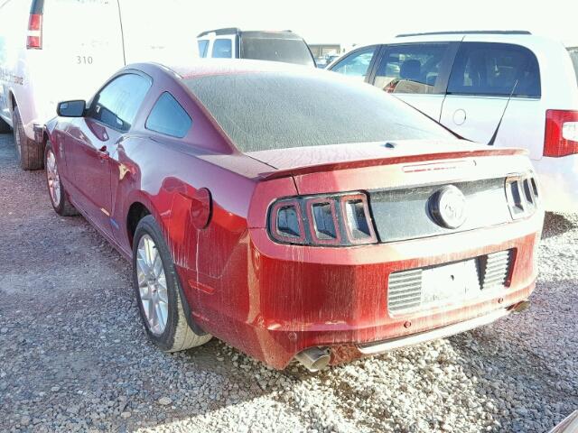 1ZVBP8AM2E5228044 - 2014 FORD MUSTANG RED photo 3