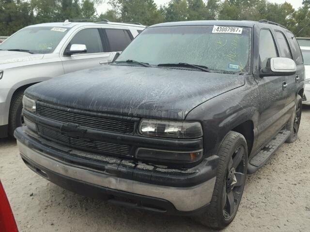 1GNEC13T51R110359 - 2001 CHEVROLET TAHOE C150 BLACK photo 2