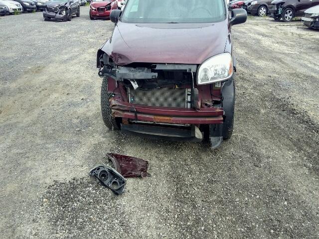 1GMDU03129D116473 - 2009 PONTIAC MONTANA SV RED photo 9