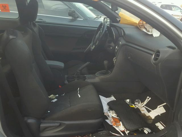 JTKJF5C7XB3012434 - 2011 TOYOTA SCION TC Gümüş foto 5