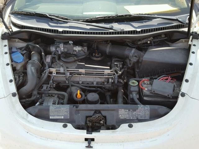 3VWCR31C34M417660 - 2004 VOLKSWAGEN NEW BEETLE 白色 照片 7