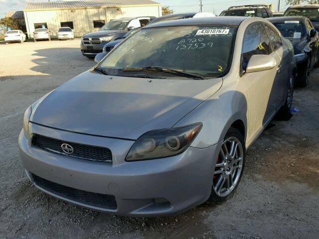JTKDE177X60137539 - 2006 TOYOTA SCION TC 银色 照片 2