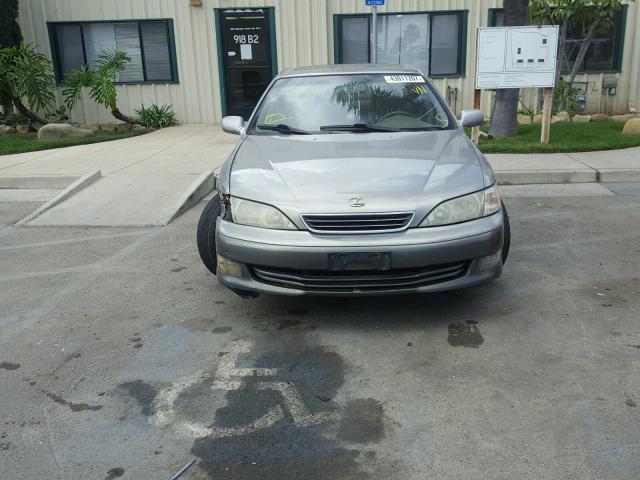 JT8BF28G3Y0269480 - 2000 LEXUS ES 300 GRAY photo 9