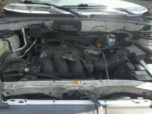 4F2YU06181KM58026 - 2001 MAZDA TRIBUTE DX 银色 照片 7