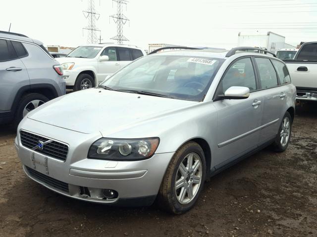 YV1MW682352061115 - 2005 VOLVO V50 T5 GRAY photo 2