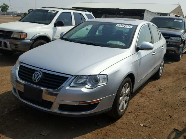 WVWAK73C96P063935 - 2006 VOLKSWAGEN PASSAT 2.0 SILVER photo 2