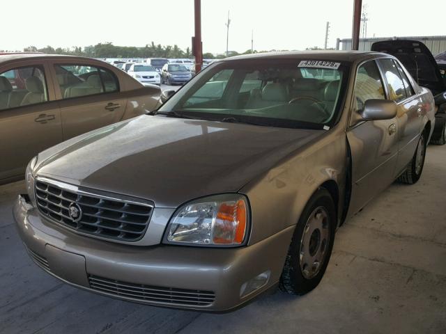 1G6KE57Y7YU252077 - 2000 CADILLAC DEVILLE DH TAN photo 2