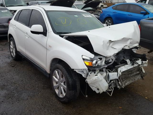 4A4AP3AU0EE013787 - 2014 MITSUBISHI OUTLANDER WHITE photo 1