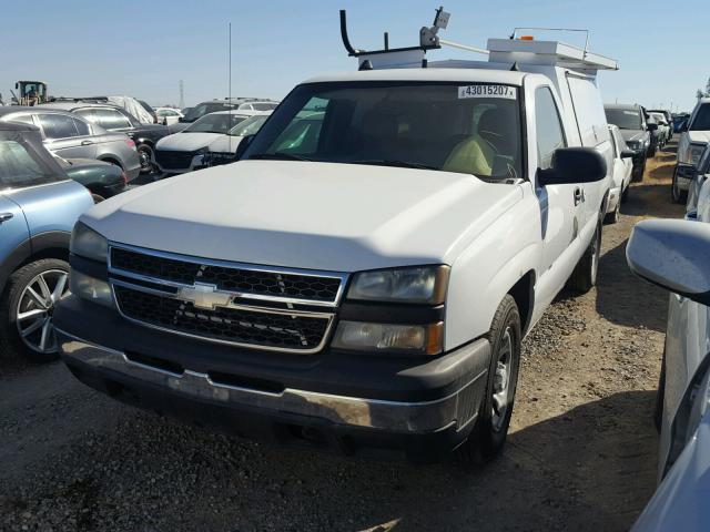 3GCEC14X86G254148 - 2006 CHEVROLET SILVERADO WHITE photo 2